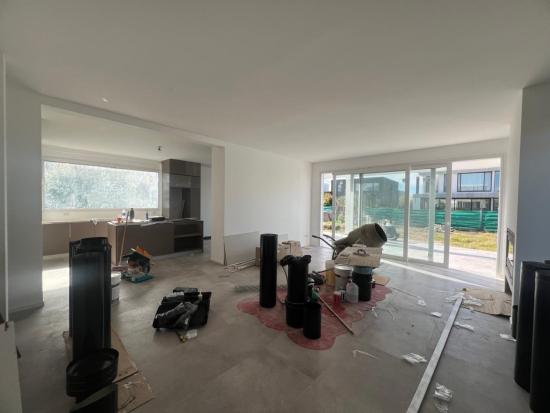 Casa en Venta - Barrio Puertos del Lago, Araucarias