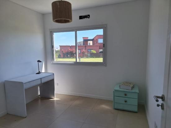 Hermosa Casa en Venta en San Sebastián