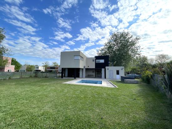 Alquiler Amoblado en Haras Santa Maria