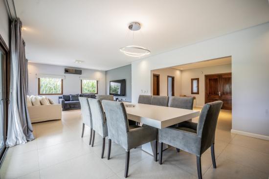 Casa en Venta en La Lomada 