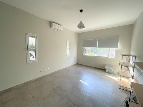 Venta con renta dentro de Pilar del Este - Santa Guadalupe