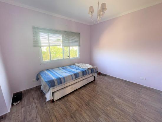 Venta con renta dentro de Pilar del Este - Santa Guadalupe