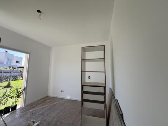 Casa a Estrenar en Pilar del Este - Santa Emilia