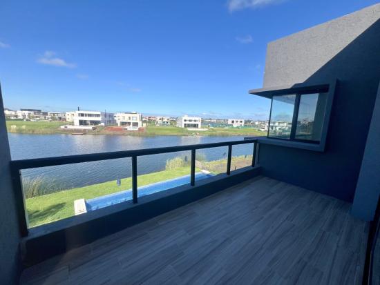 Casa al Lago en Puertos del Lago - Costas