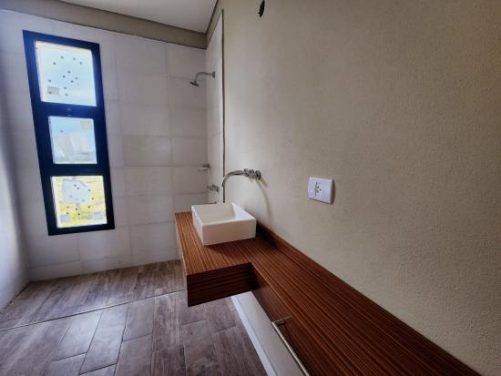 Hermosa casa en venta dentro del barrio San Sebastian - Área 9