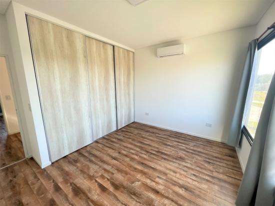 Casa en VENTA dentro del Barrio Cerrado Pilar del Este - Santa Elena