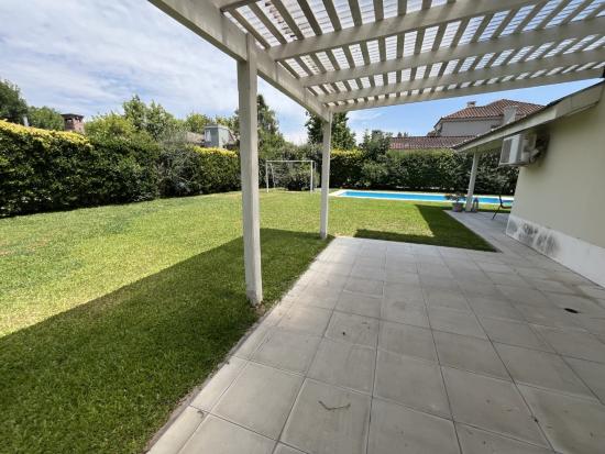 Espectacular Casa a la Venta en el Barrio Cerrado La Pradera - Pilar