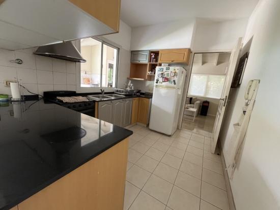 Espectacular Casa a la Venta en el Barrio Cerrado La Pradera - Pilar