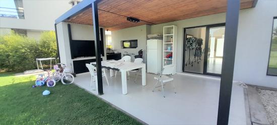 Moderna Casa en San Matías