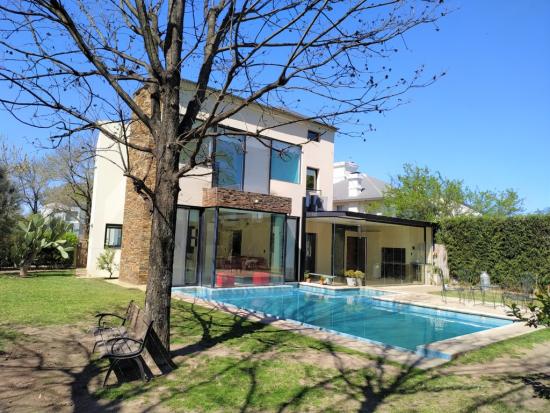 Impecable Casa en Septiembre