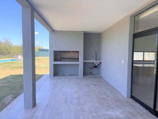 Casa Moderna en Puertos del Lago - Vistas