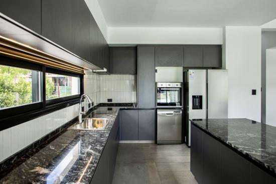 Casa Moderna - Puertos del Lago, Marinas