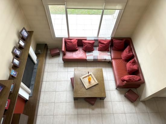 CASA EN EXCLUSIVA EN LOMADA