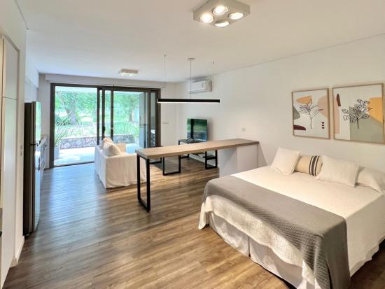 Venta 2 Ambientes En Le Bois Pilar