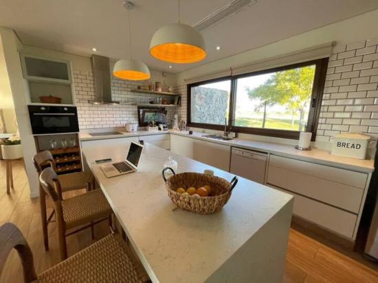 Hermosa Casa en Puertos del Lago - Marinas