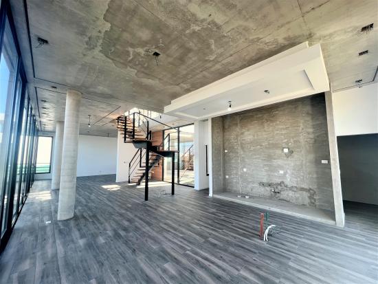 Venta Imponente en Puertos del Lago - Muelles