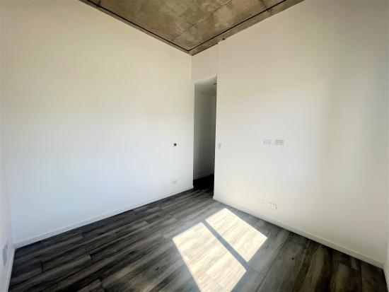 Venta Imponente en Puertos del Lago - Muelles