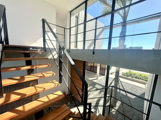 Venta Imponente en Puertos del Lago - Muelles