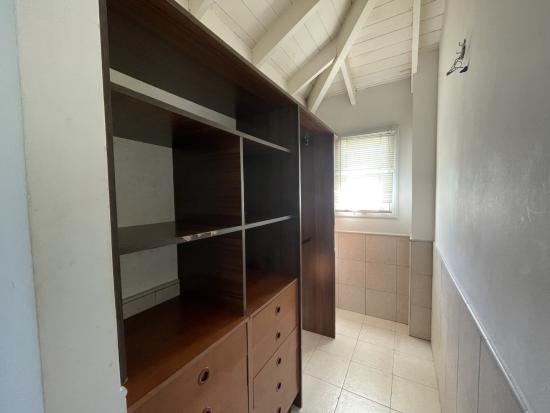 Linda Casa en Venta, dentro de La Candela - Pilar