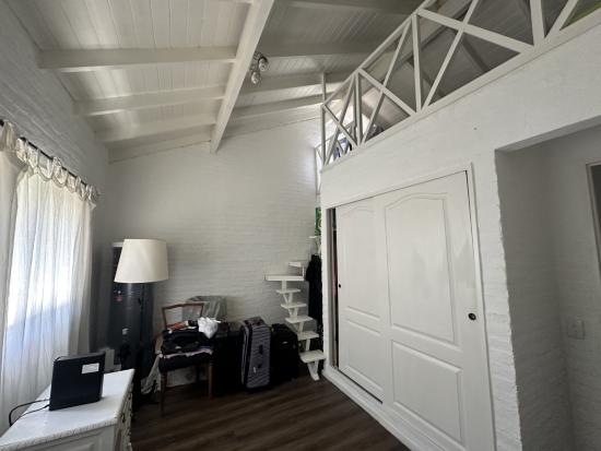 Luminosa Casa Apto Crédito en el Barrio Saint Matthew´s