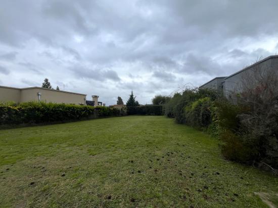 Venta de Lote, dentro de Pilar del Este - San Eduardo
