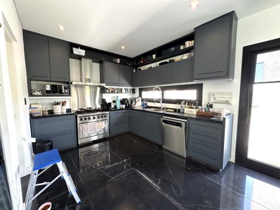 Moderna Casa a la Venta en Pilará 