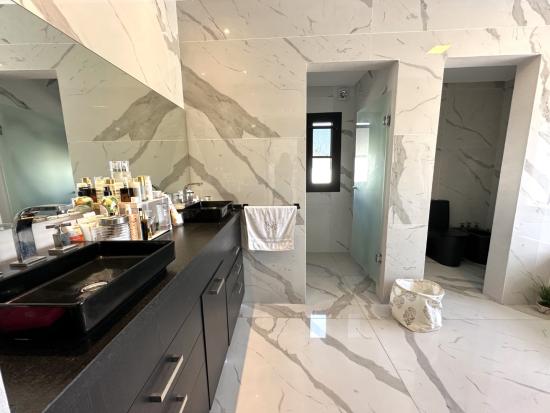 Moderna Casa a la Venta en Pilará 