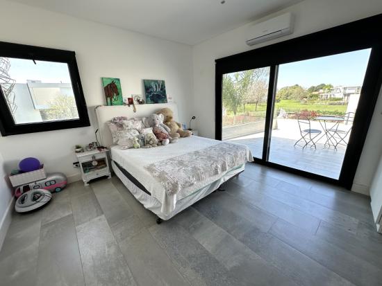 Moderna Casa a la Venta en Pilará 
