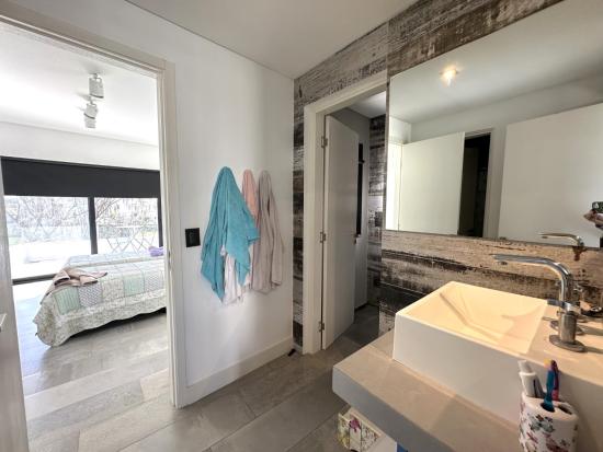 Moderna Casa a la Venta en Pilará 