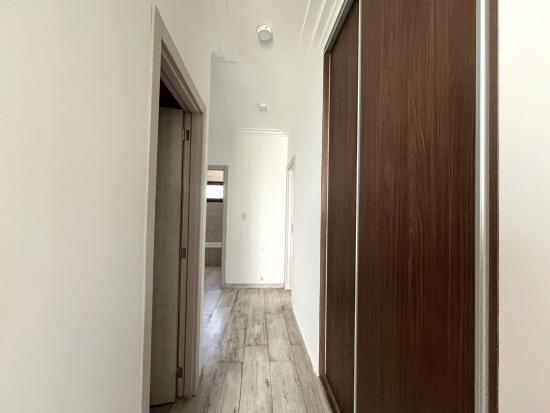 Casa en Venta, dentro del Barrio Cerrado Pilar del Este - Santa Elena.