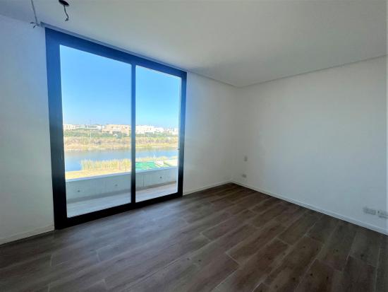 Venta Imponente en Puertos del Lago - Muelles