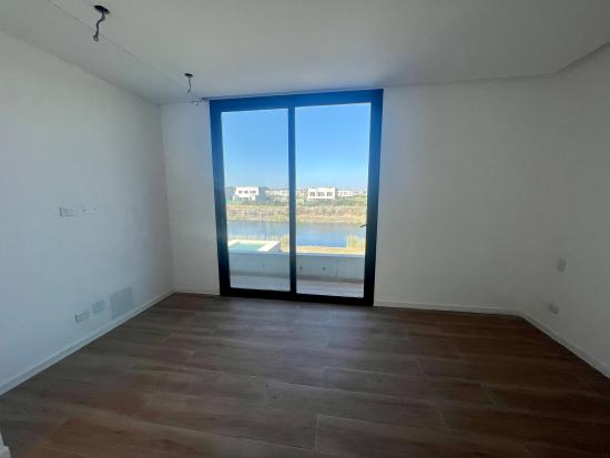 Venta Imponente en Puertos del Lago - Muelles