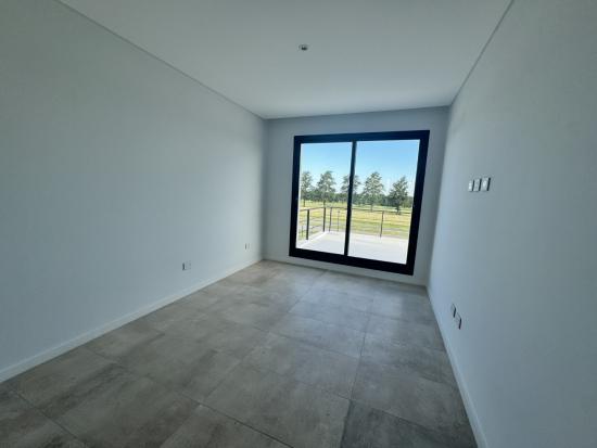 Casa en Pilar Golf A Estrenar