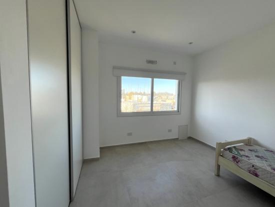 Casa en Venta, dentro del Barrio Cerrado Pilar Del Este - Santa Elena