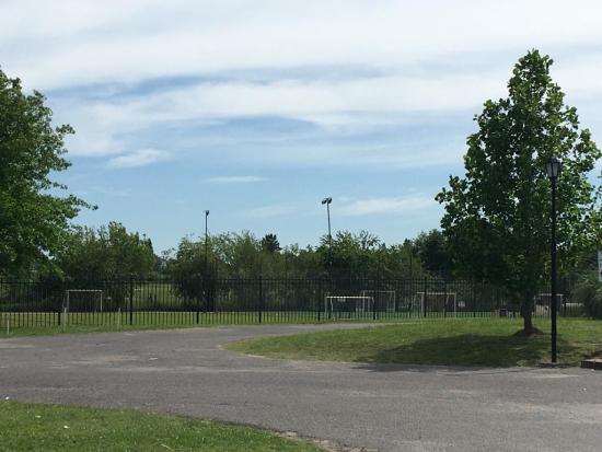 Lote perimetral en Venta dentro de Pilar del Este - Santa Lucía