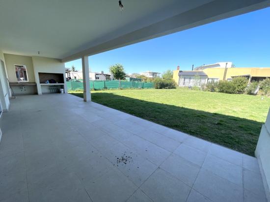 Muy linda Casa en Haras - Molino