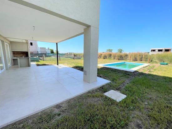 Venta con Renta - Puertos del Lago, Araucarias