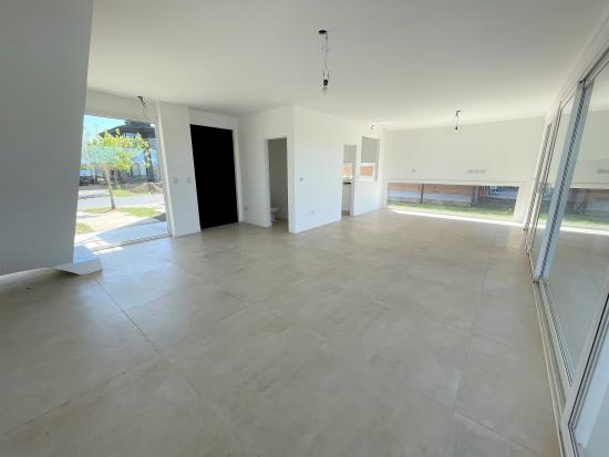 Venta con Renta - Puertos del Lago, Araucarias