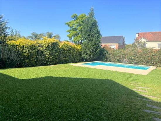 Casa en Venta en Pilar Golf