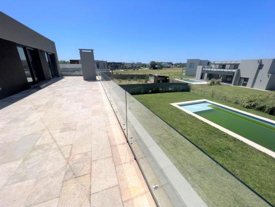 Alucinante Casa en Pilará - La Calesa