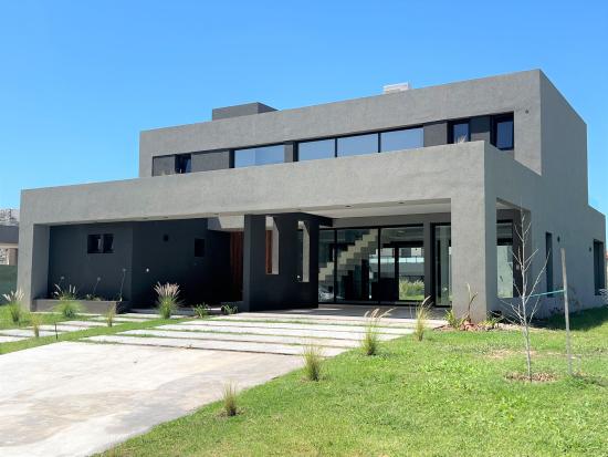 Alucinante Casa en Pilará - La Calesa