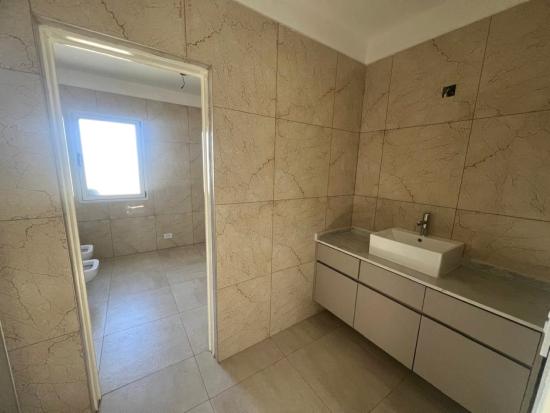 Linda Casa dentro de Puertos del Lago - Riberas