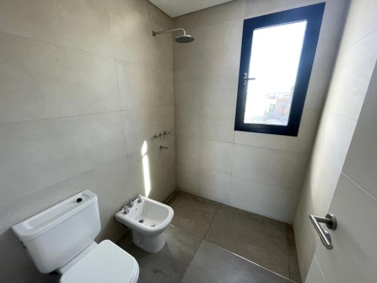  Venta de Casa en Puertos del Lago - Riberas