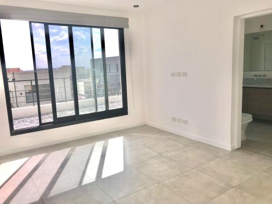 Venta con renta - Puertos del Lago, Acacias
