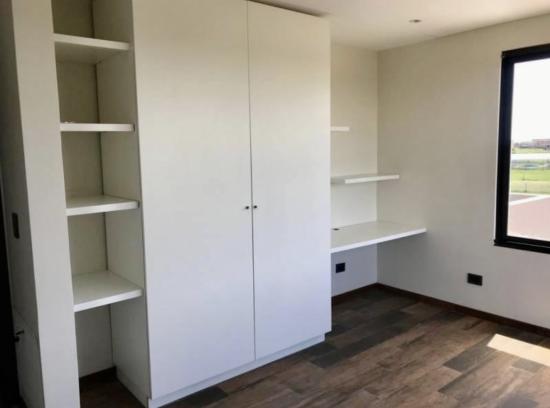 Casa en Venta dentro de Puertos del Lago - Vistas