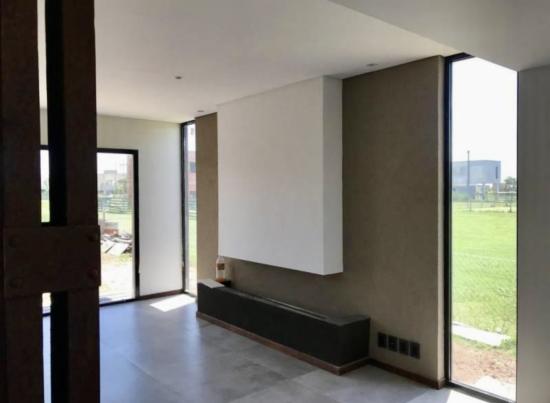 Casa en Venta dentro de Puertos del Lago - Vistas