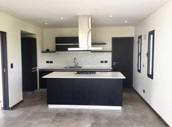 Casa en Venta dentro de Puertos del Lago - Vistas