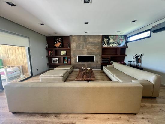 Casa en Venta - Puertos del Lago, Vistas