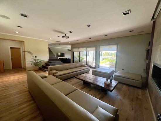 Casa en Venta - Puertos del Lago, Vistas