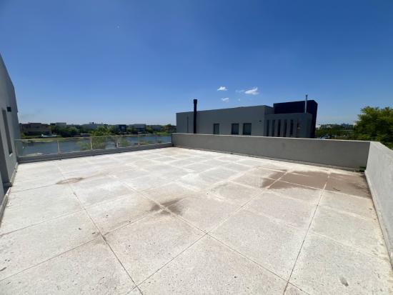 Casa en Venta - Puertos del Lago, Vistas